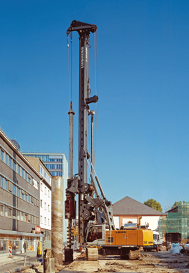 Perforadora de rotación LB 28 de Liebherr.