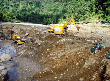 MPA May 8 2013 boletin news 3 codigo minero colombia